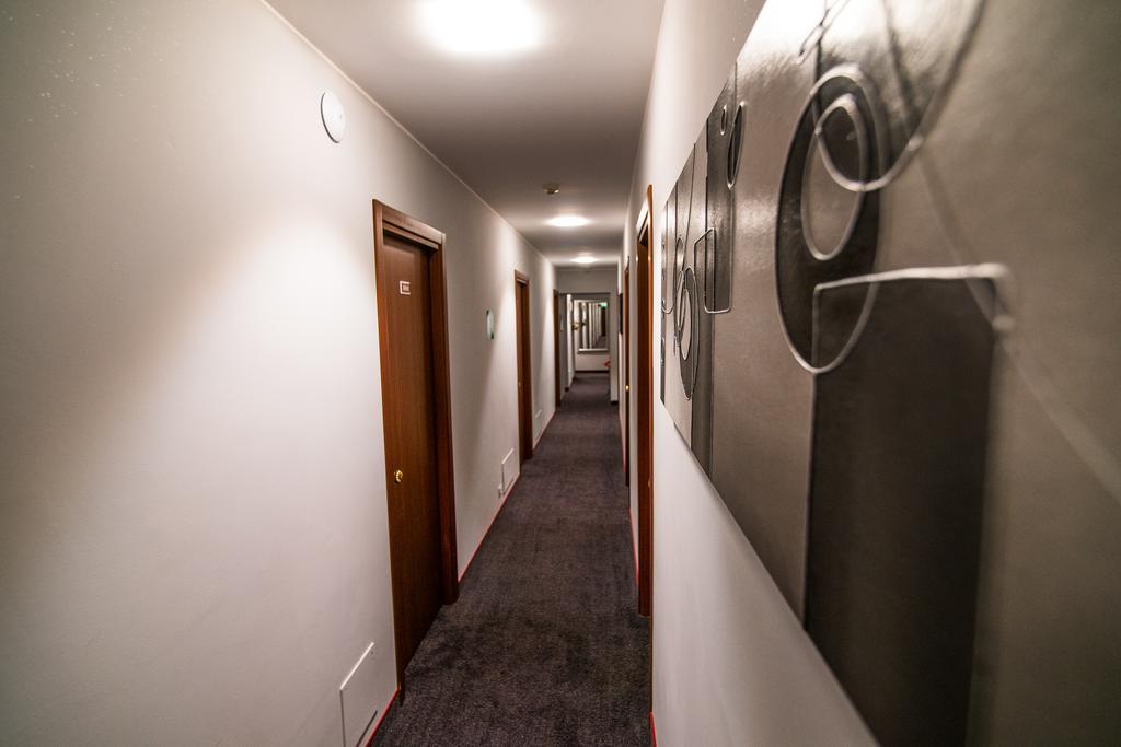 Le Petit Hotel Turin Exterior photo