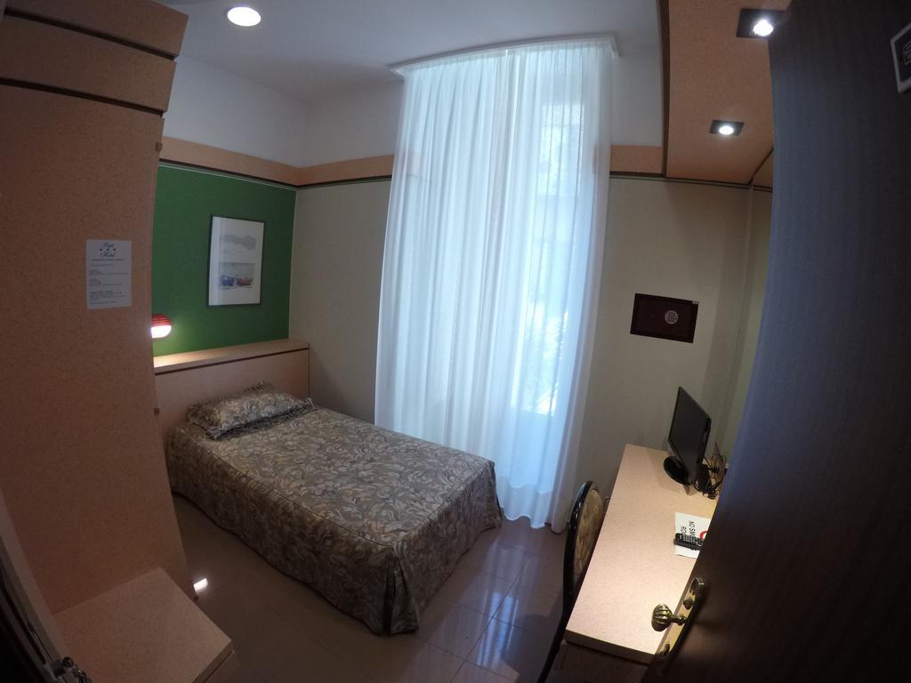 Le Petit Hotel Turin Exterior photo